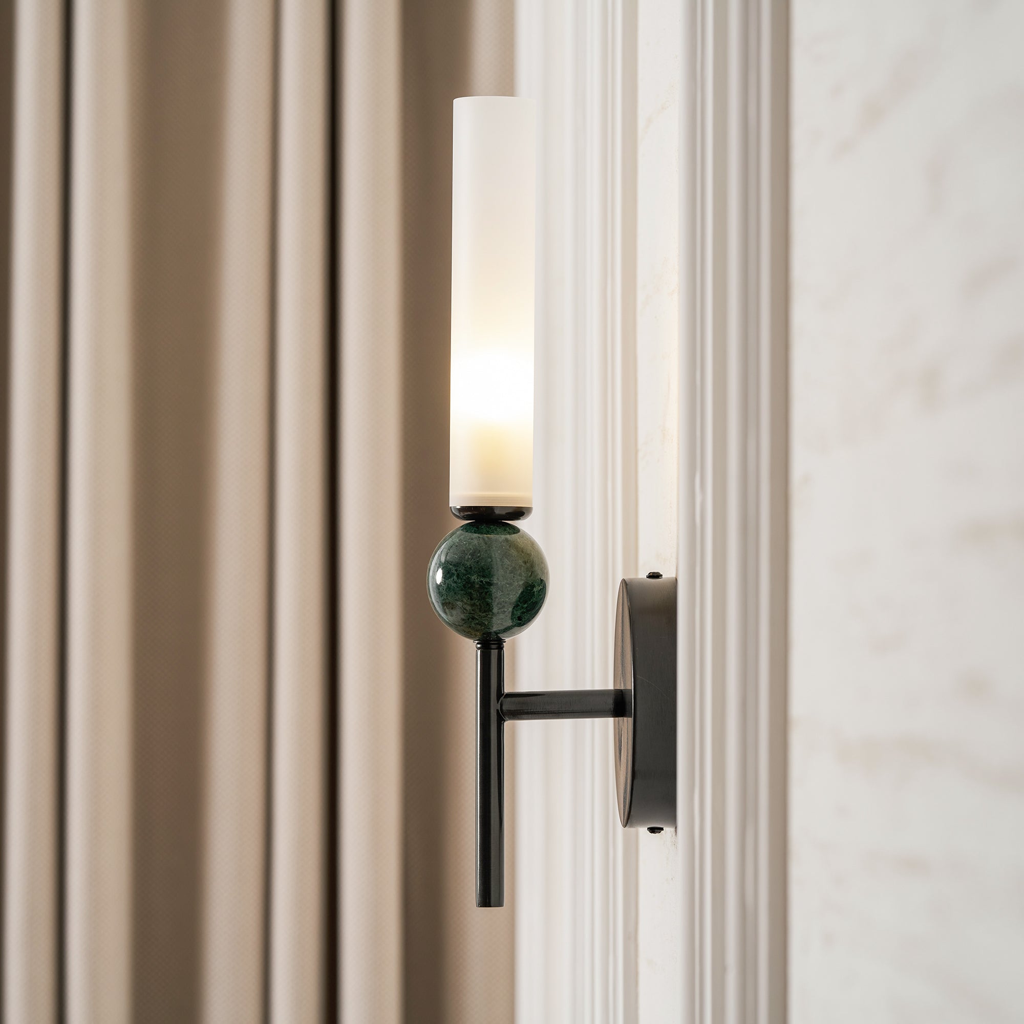 marble-vertical-wall-lamp-anzaz--42