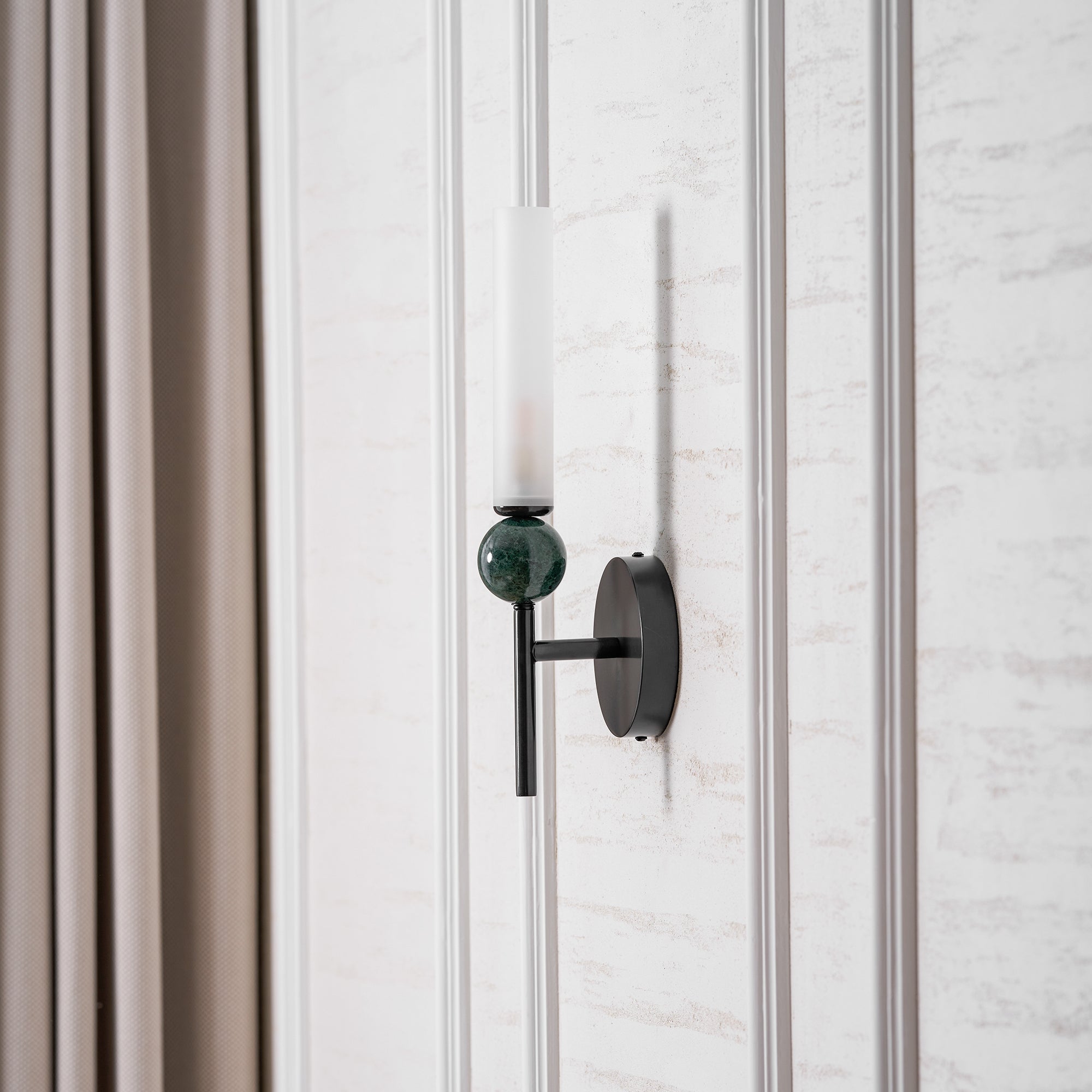 marble-vertical-wall-lamp-anzaz--48