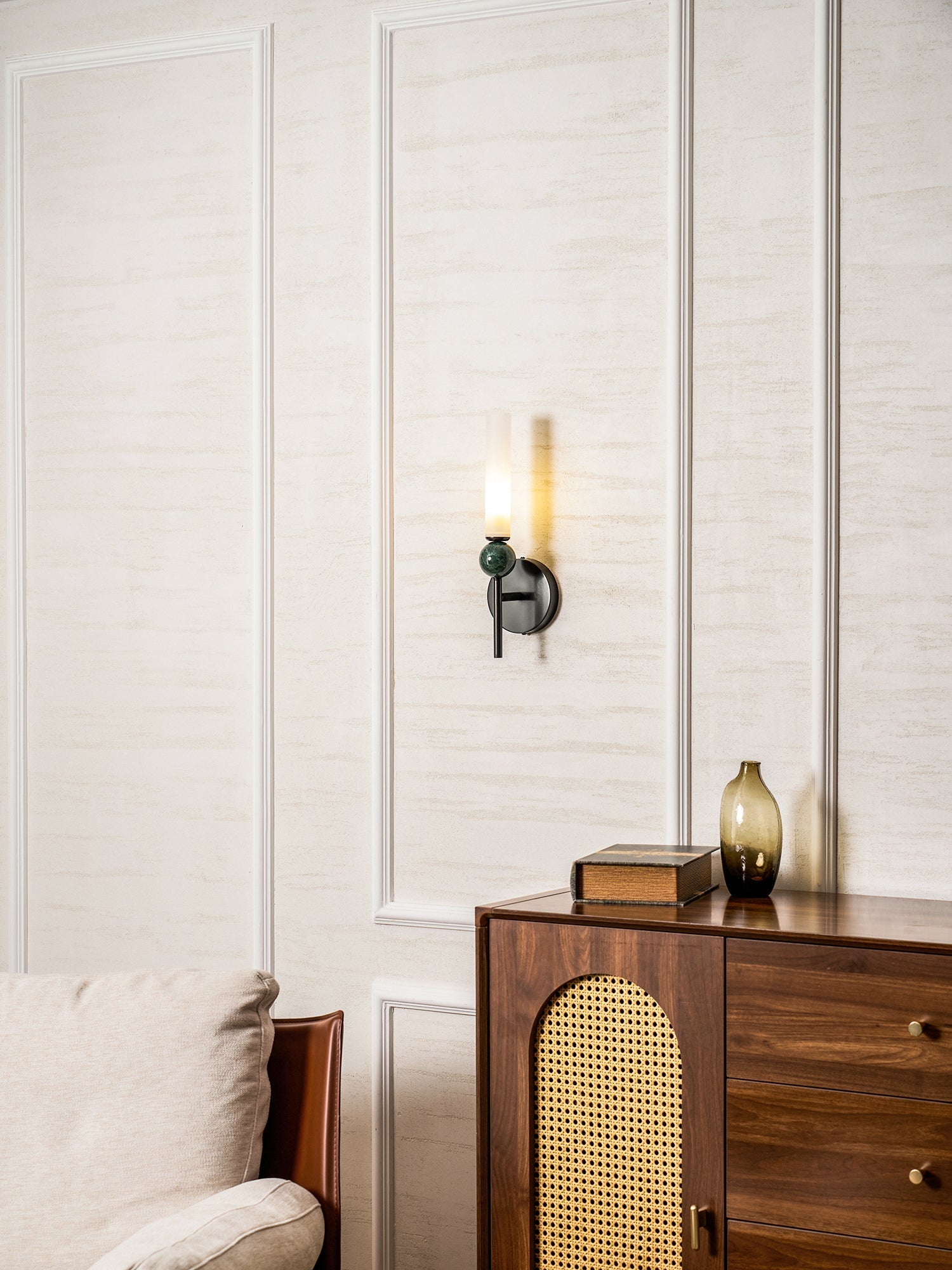 marble-vertical-wall-lamp-anzaz--50