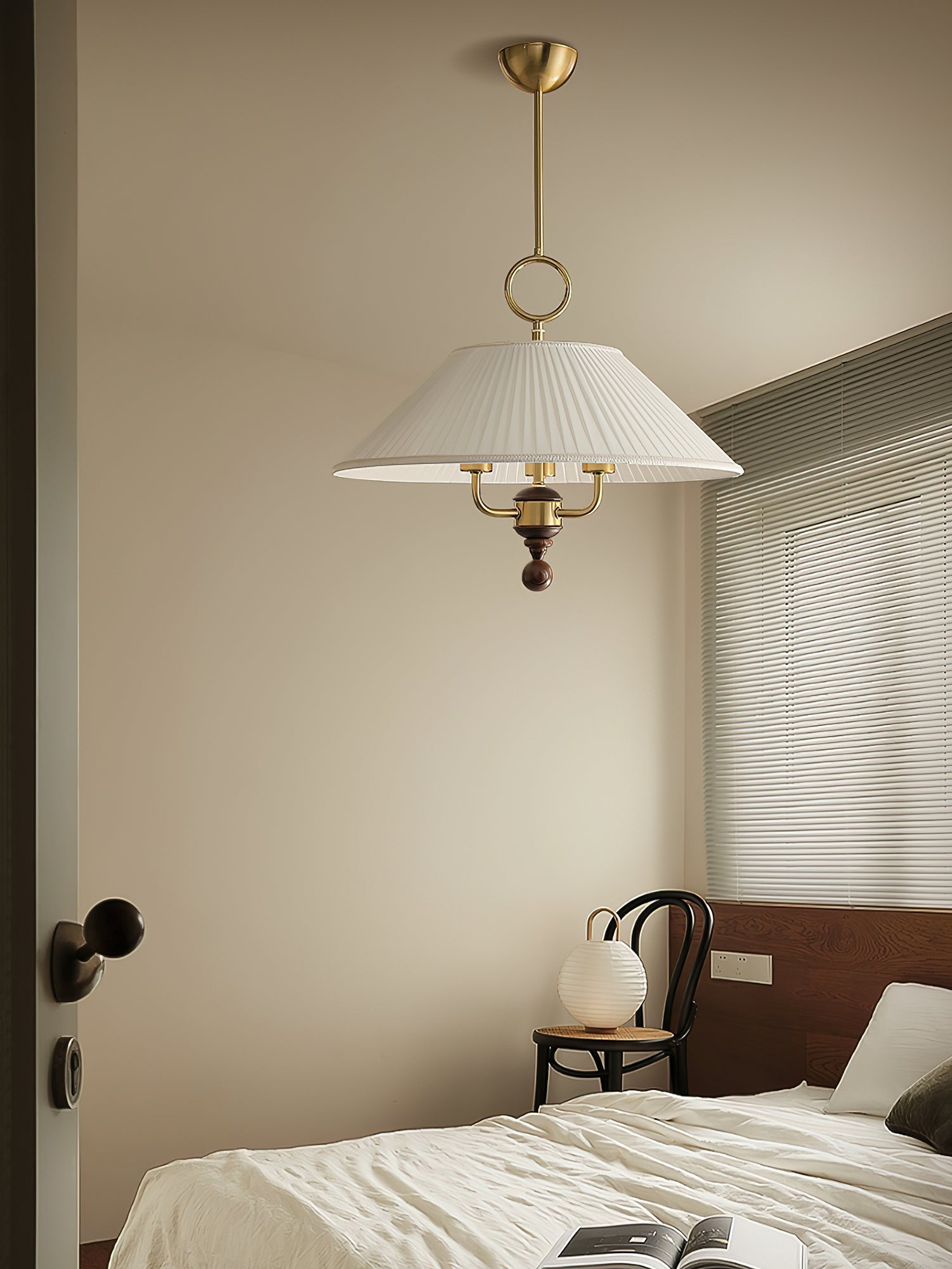marcellia-pleated-pendant-light-anzaz--10