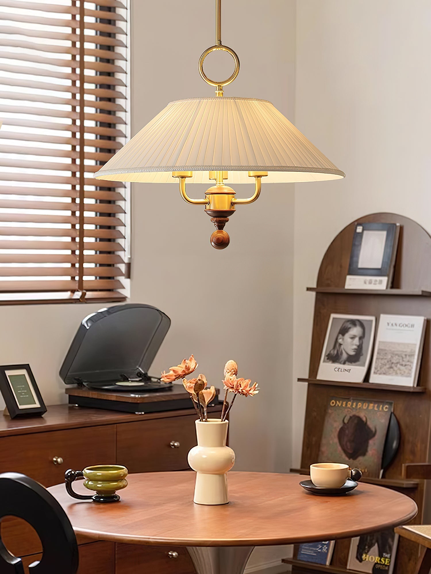 marcellia-pleated-pendant-light-anzaz--6