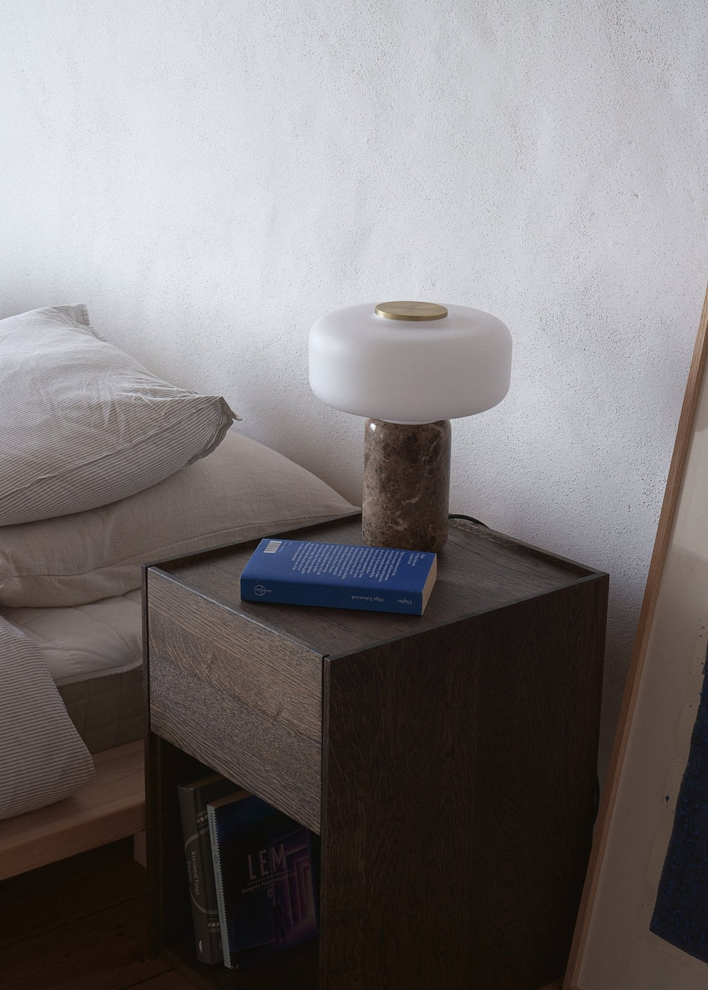 maris-rechargeable-marble-table-lamp-anzaz--14
