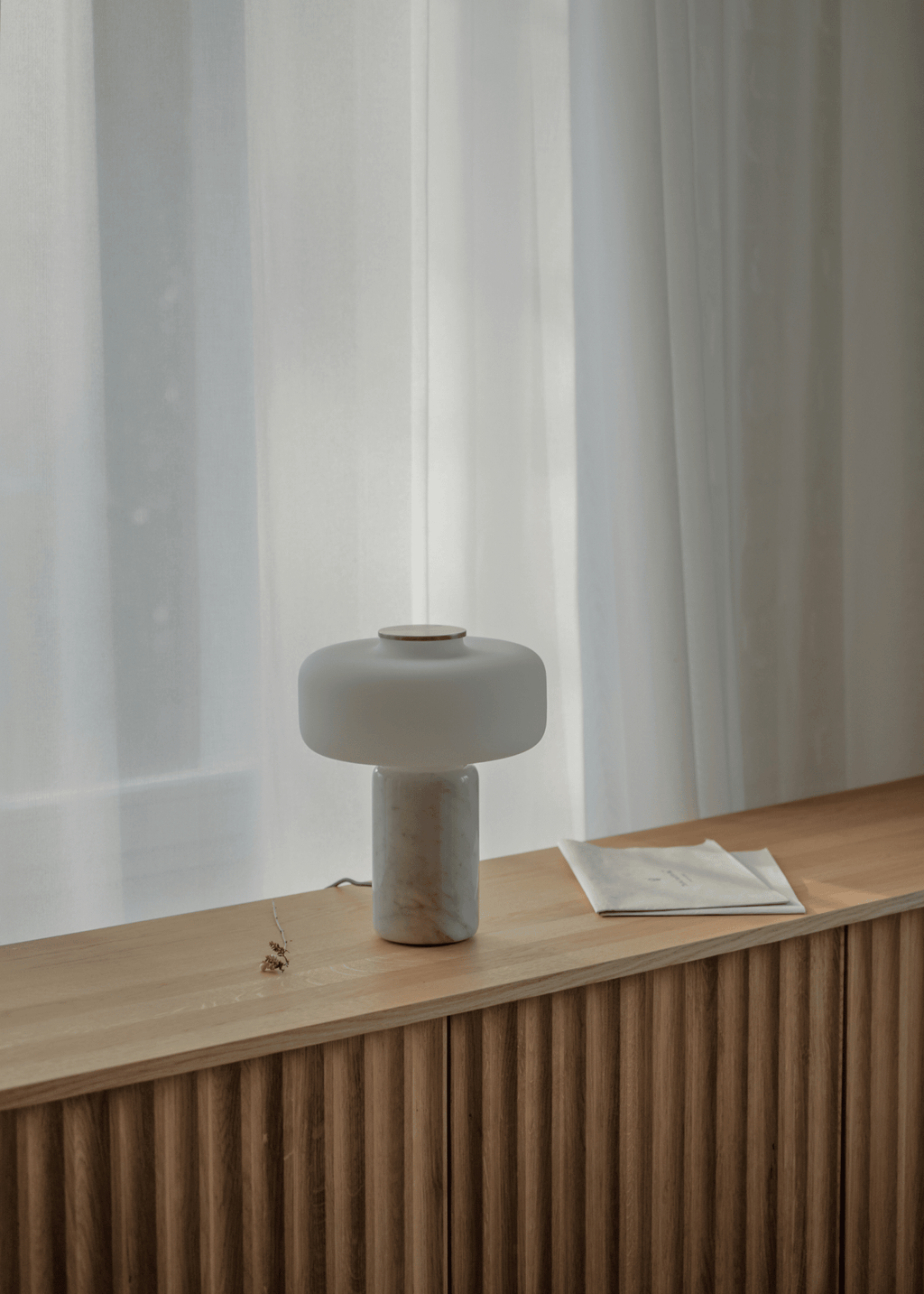 maris-rechargeable-marble-table-lamp-anzaz--17