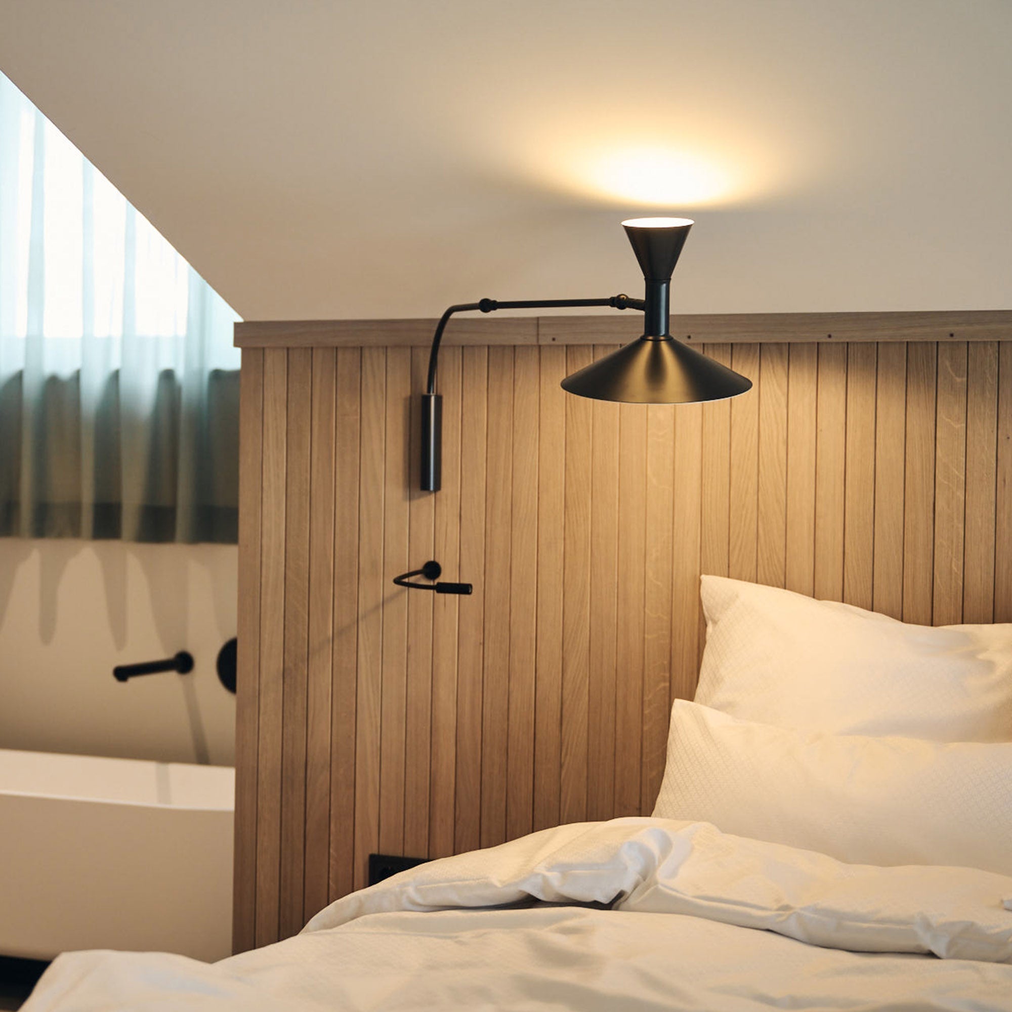 marseille-plug-in-wall-light-anzaz-Grey-4