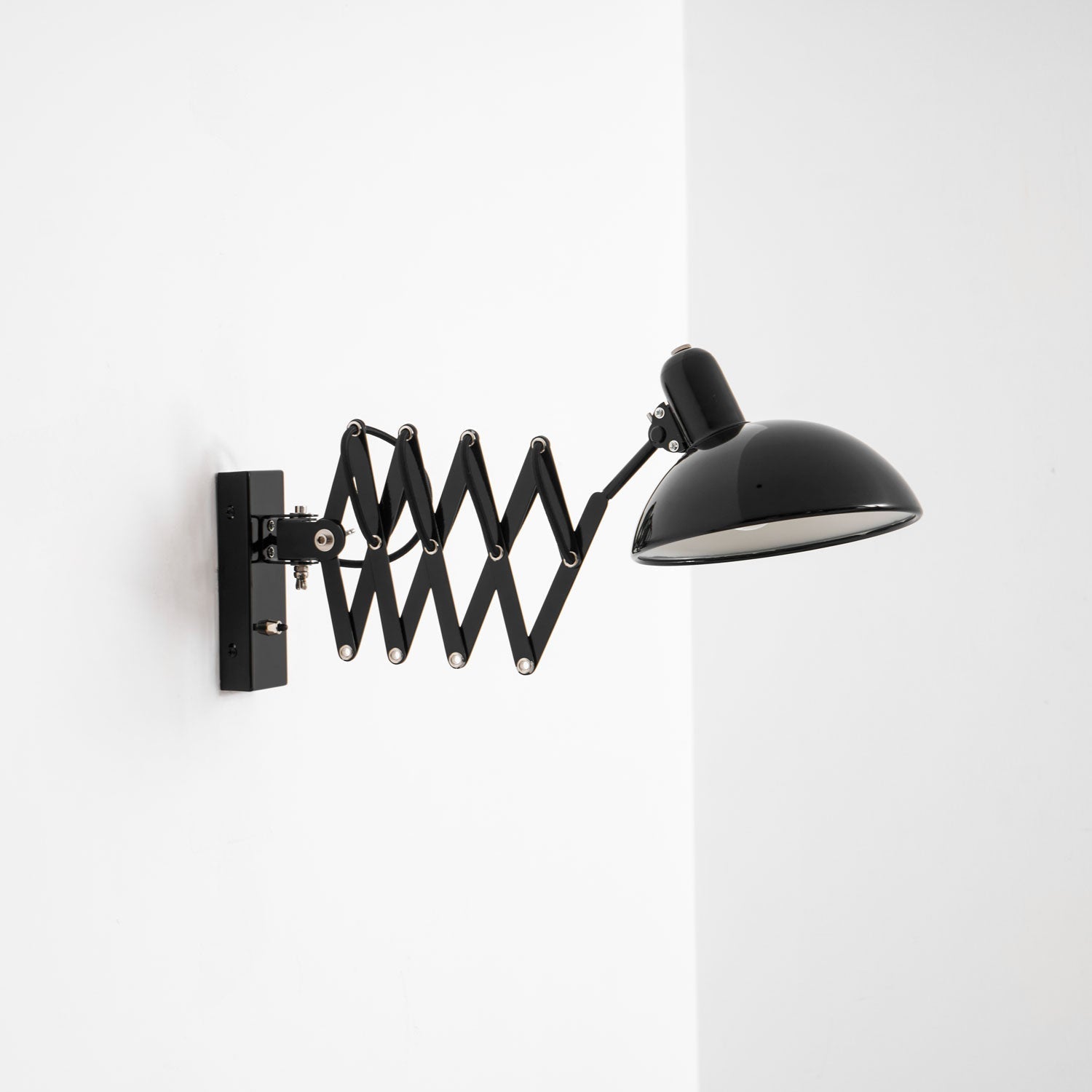 maxon-adjustable-spring-wall-lamp-anzaz--18