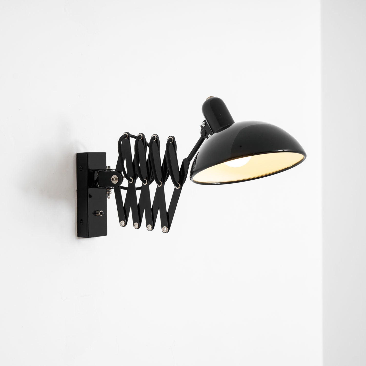 maxon-adjustable-spring-wall-lamp-anzaz--21