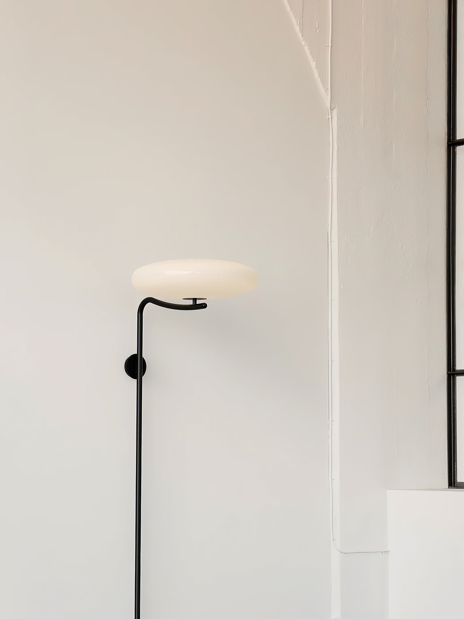 arc-plug-in-wall-lamp-anzaz--11
