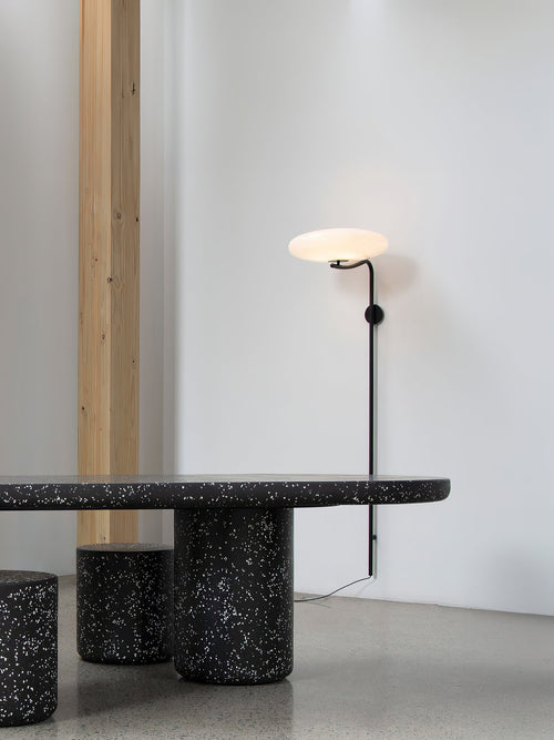 arc-plug-in-wall-lamp-anzaz-Black & White-2