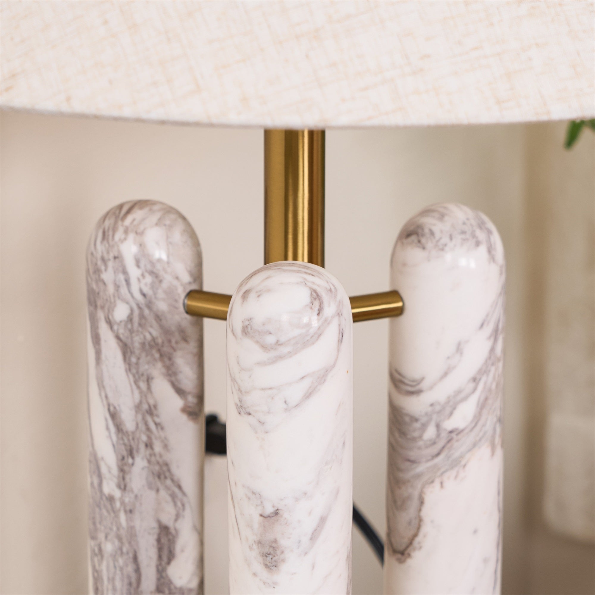 lloyd-table-lamp-anzaz--20