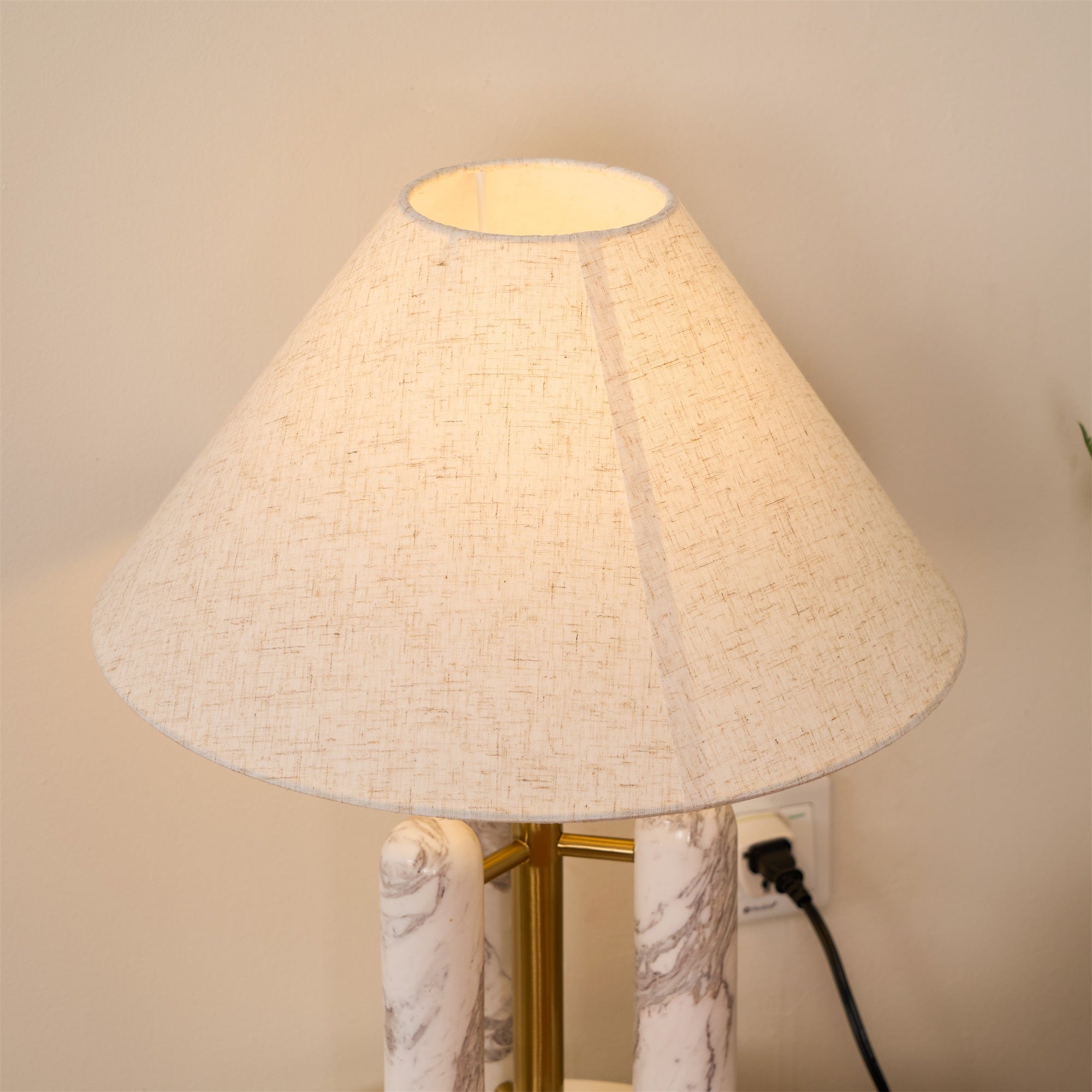 lloyd-table-lamp-anzaz--23