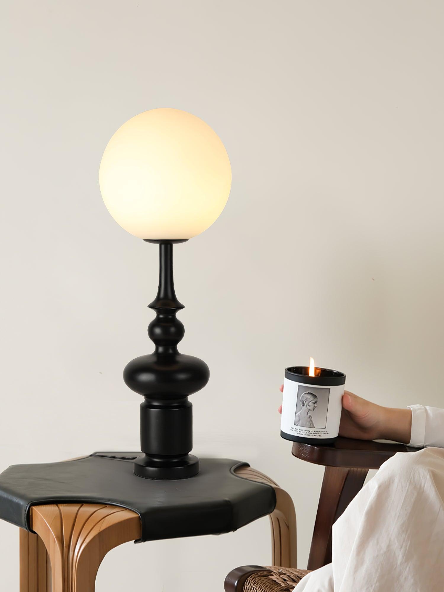 roman-column-floor-lamp-1-anzaz-Black-2
