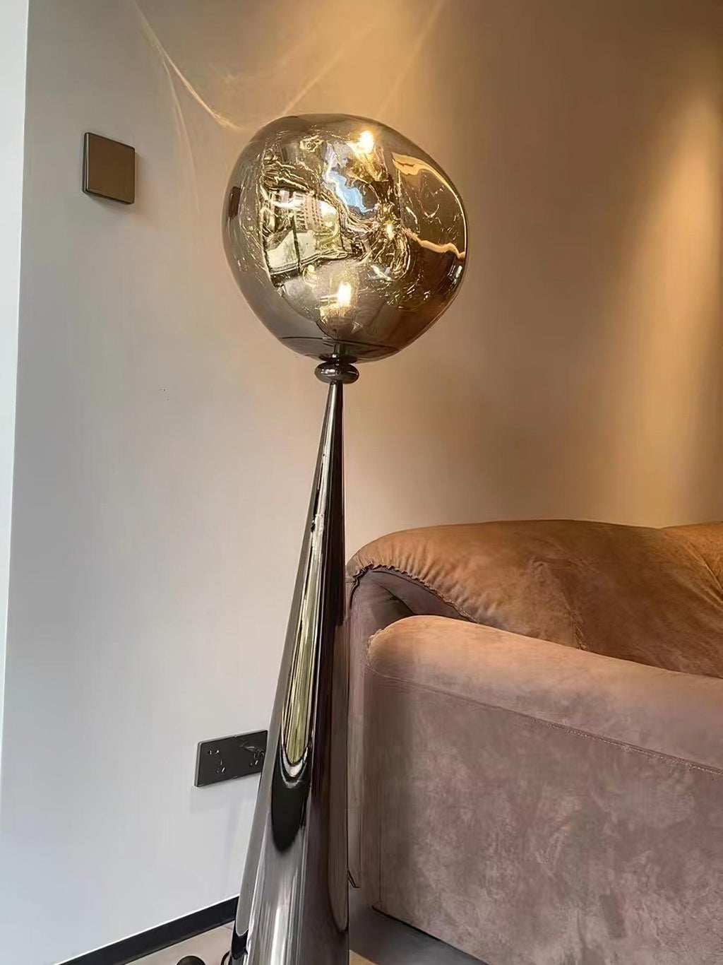 cone-lava-floor-lamp-anzaz-Black+Smoky gray-30