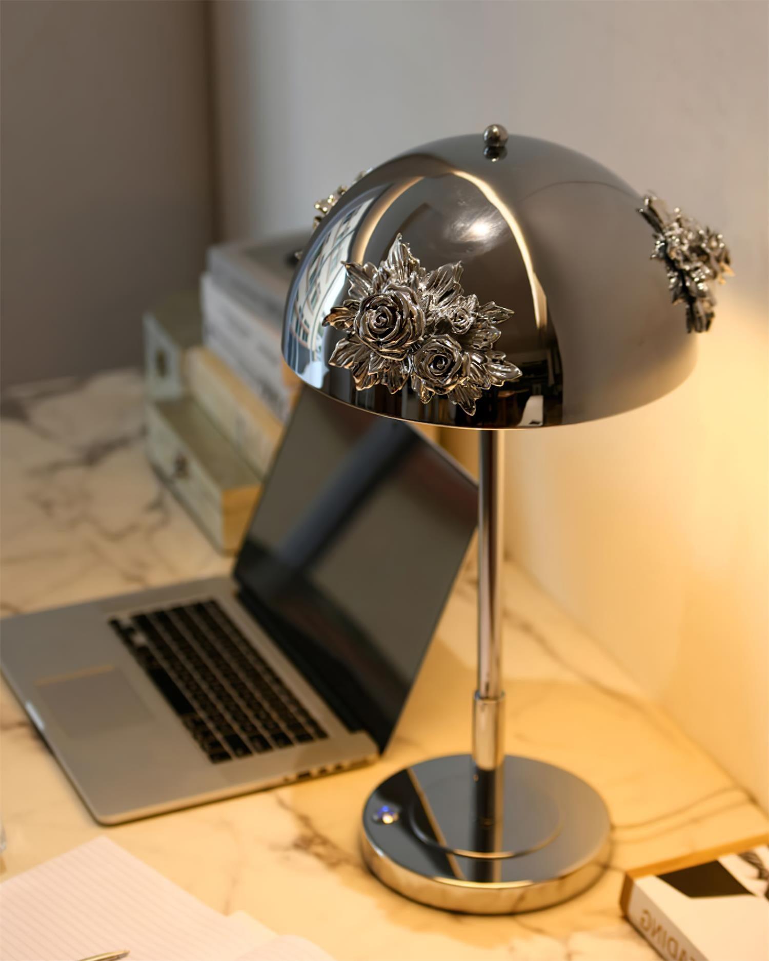 meni-table-built-in-battery-lamp-anzaz--4