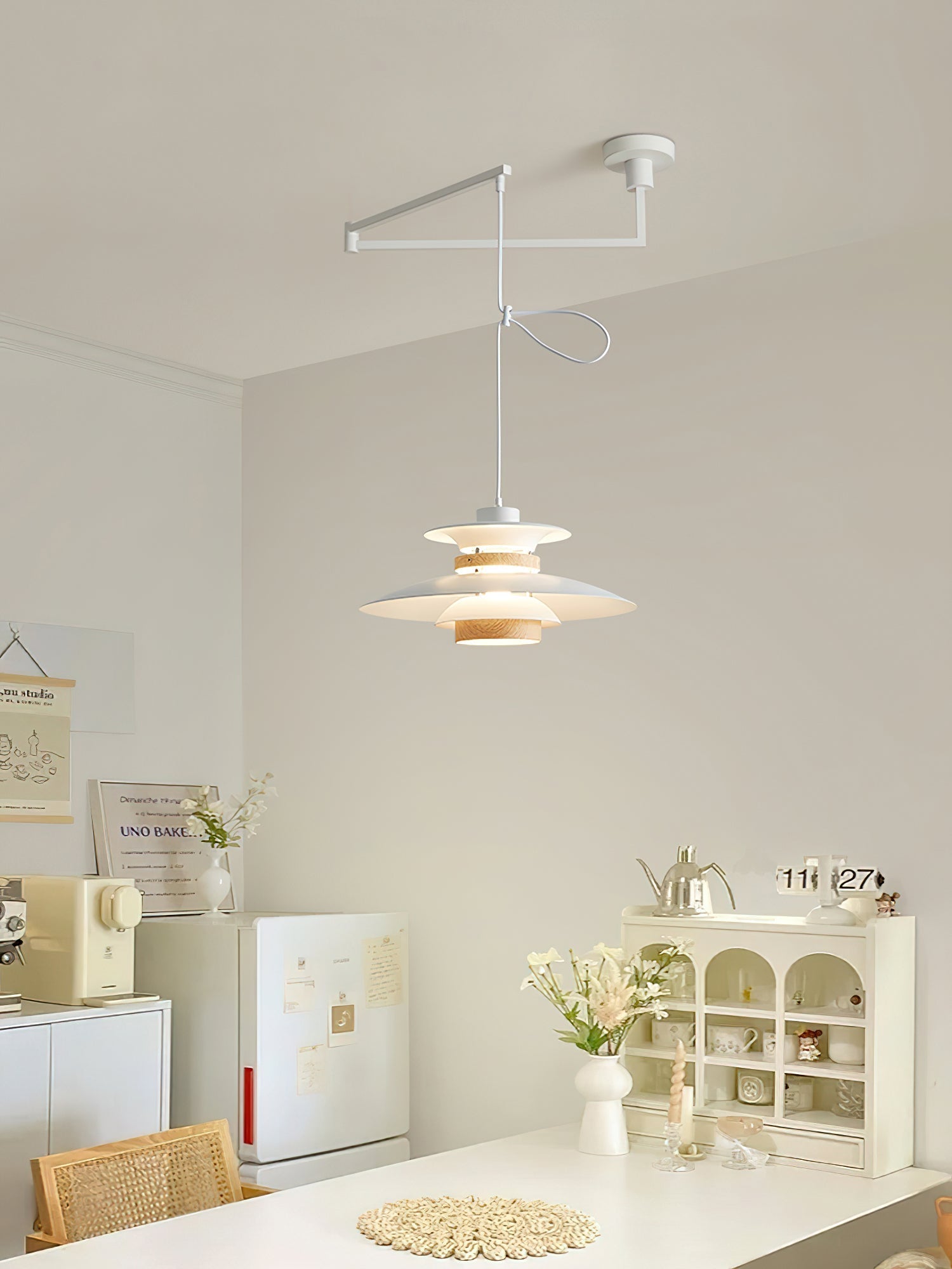 mercero-swing-arm-pendant-lamp-anzaz--10