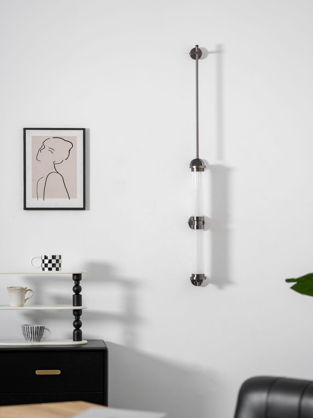 meridian-vertical-wall-sconce-anzaz--12