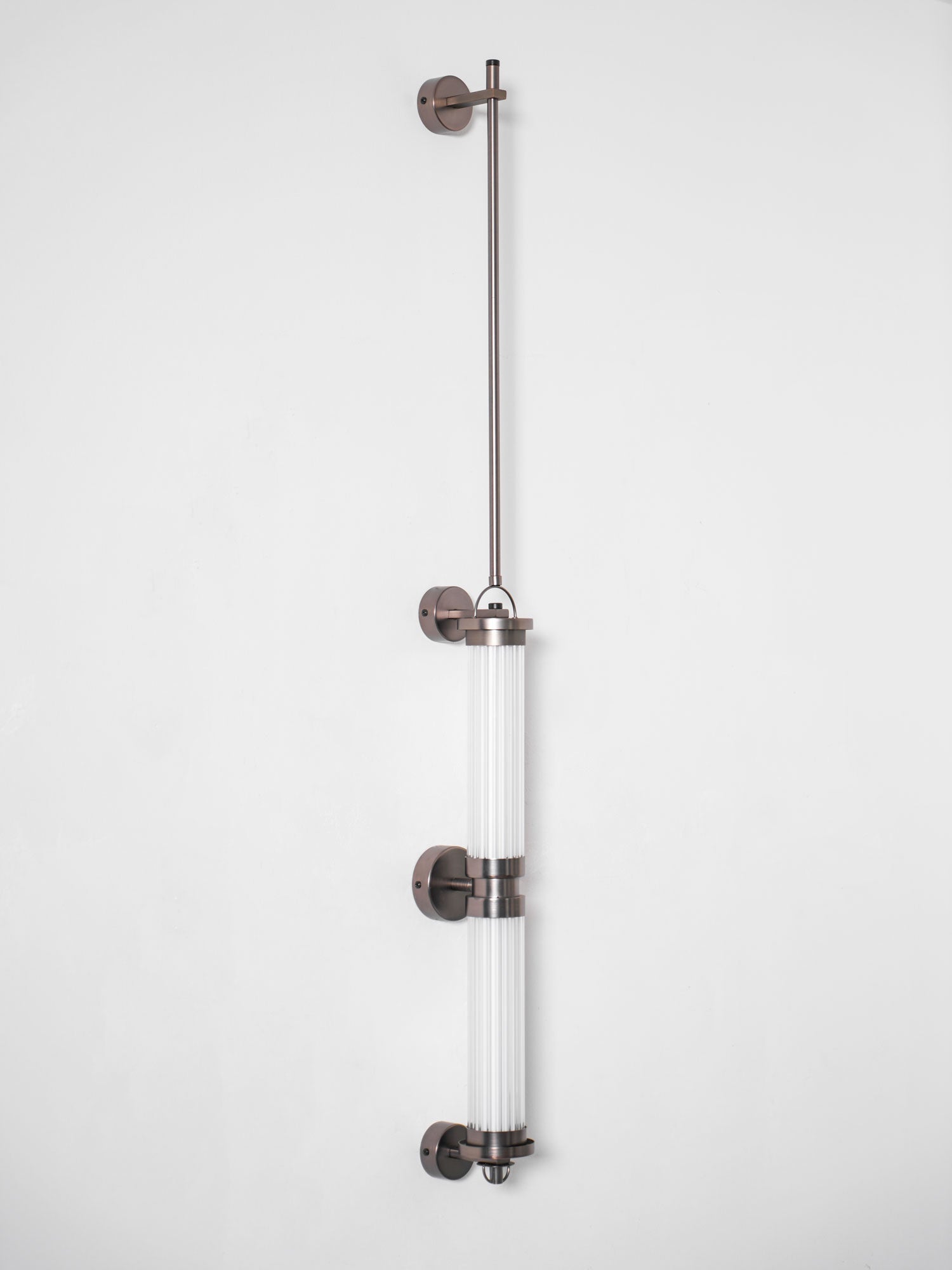 meridian-vertical-wall-sconce-anzaz--17