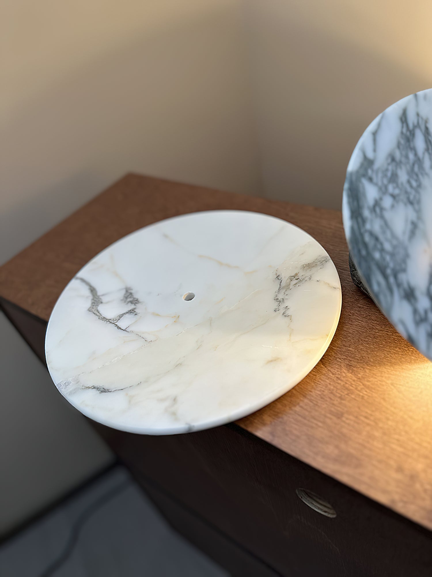 messier-marble-wall-lamp-anzaz--39