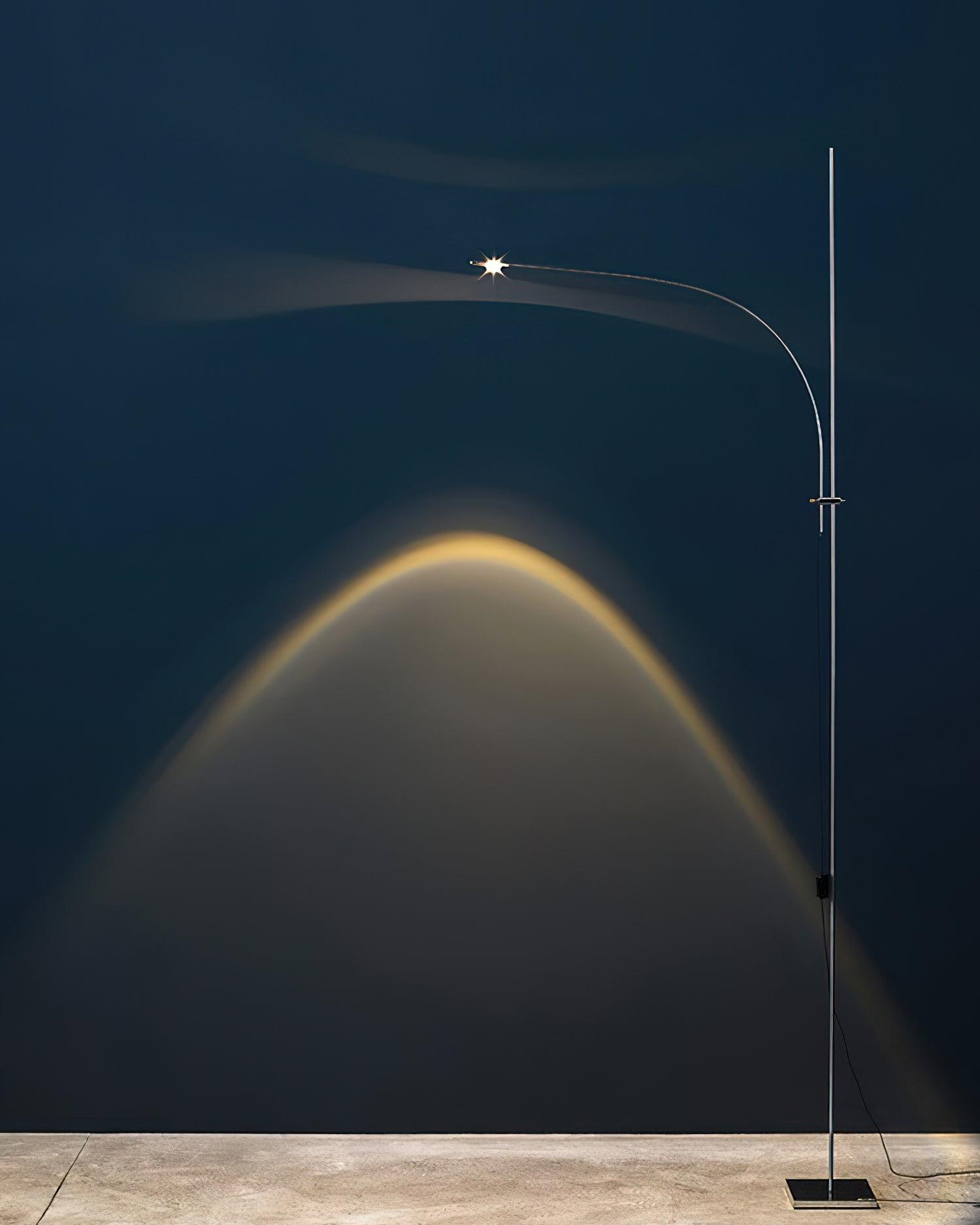 metal-body-graceful-floor-lamp-anzaz--10