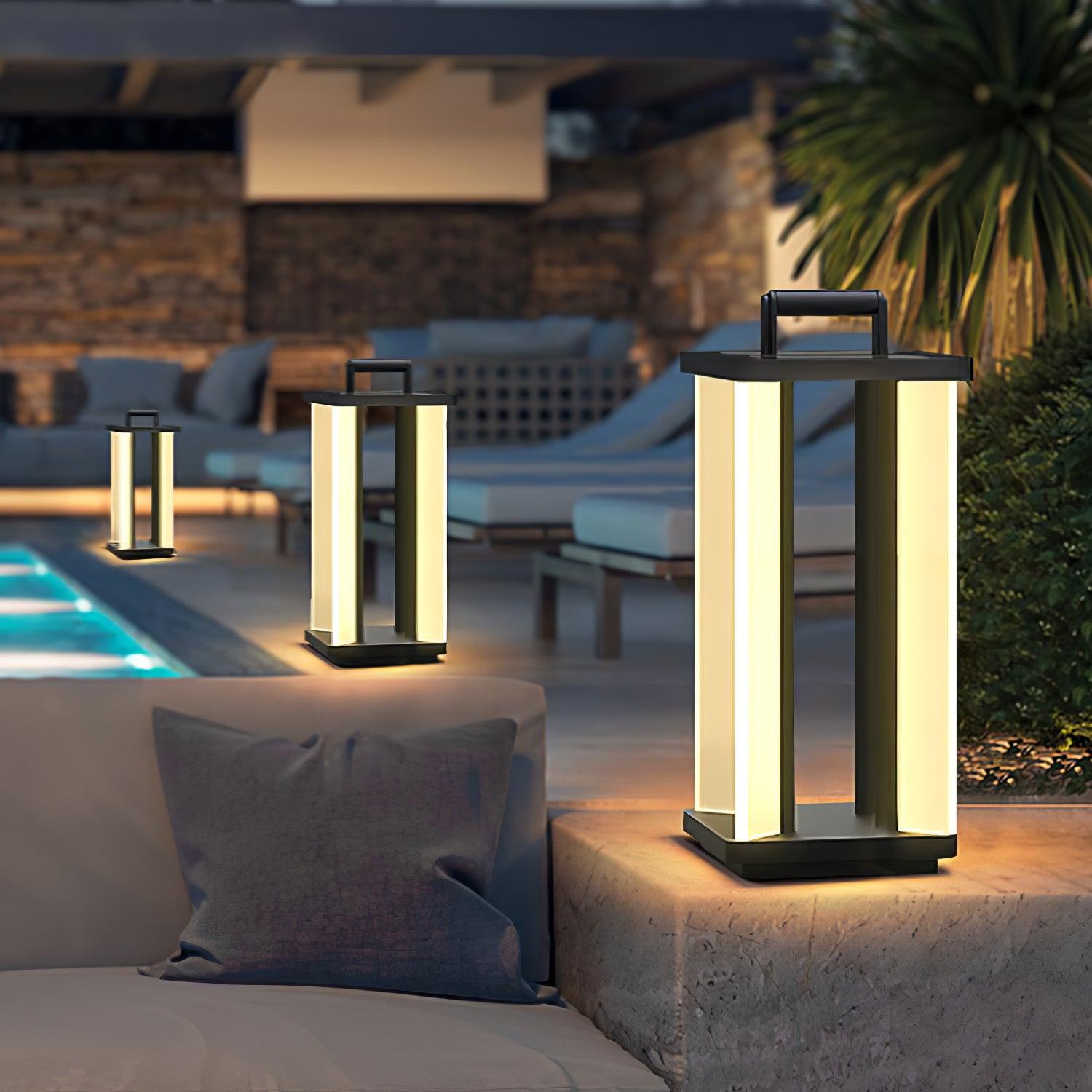 metroluxe-solar-outdoor-light-anzaz-Model B: Solar-Powered Version-6