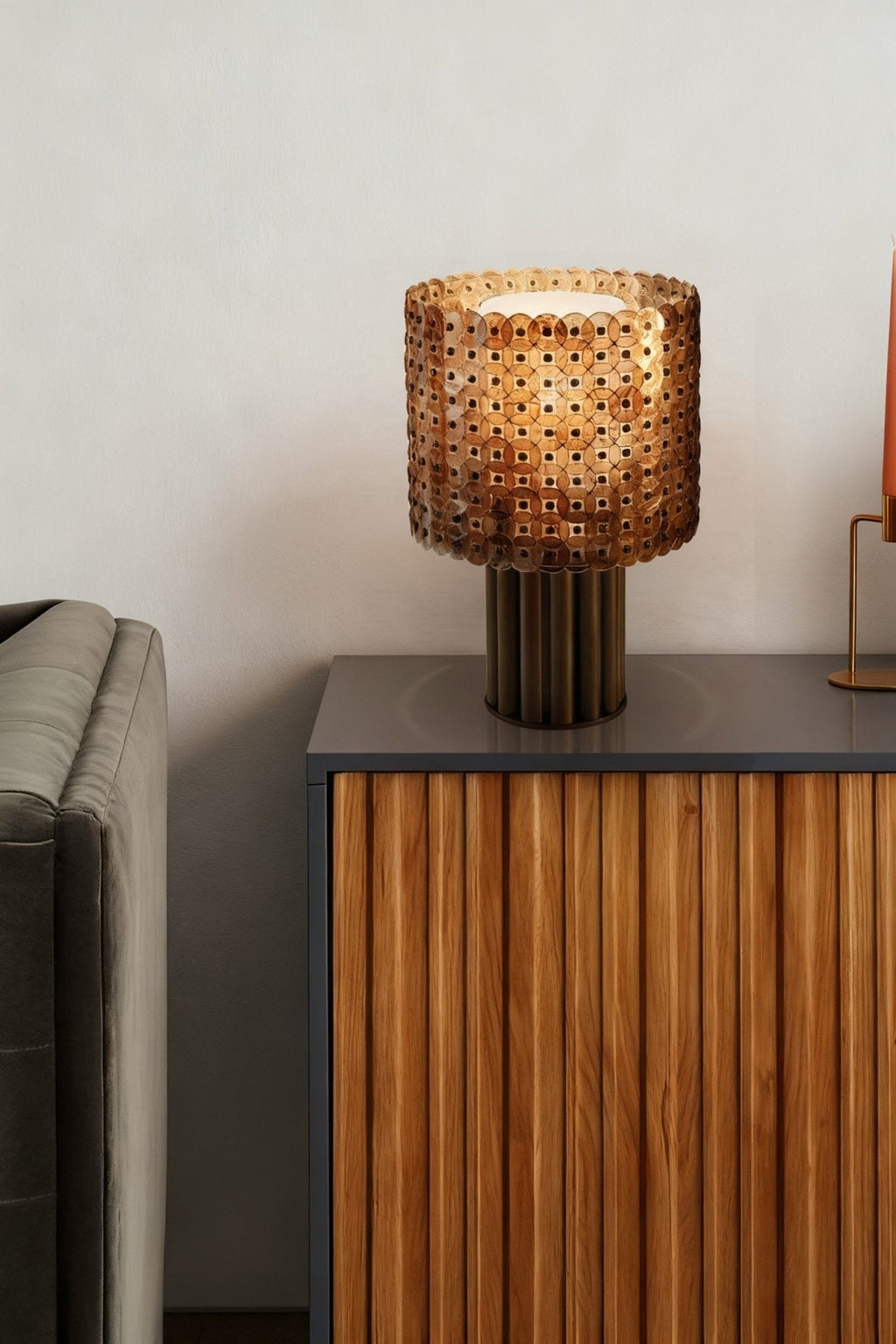 mica-disc-lattice-table-lamp-anzaz--7