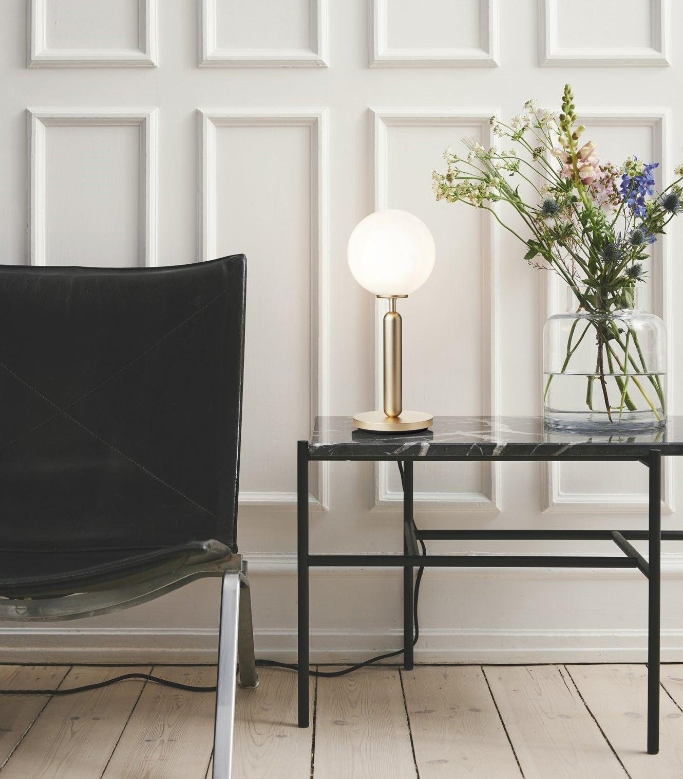miira-table-lamp-anzaz-Brass & White glass-9