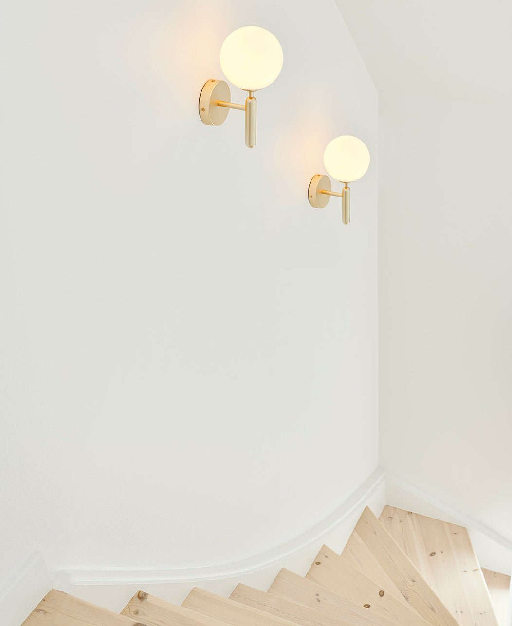 scandiluxe-wall-light-anzaz--15