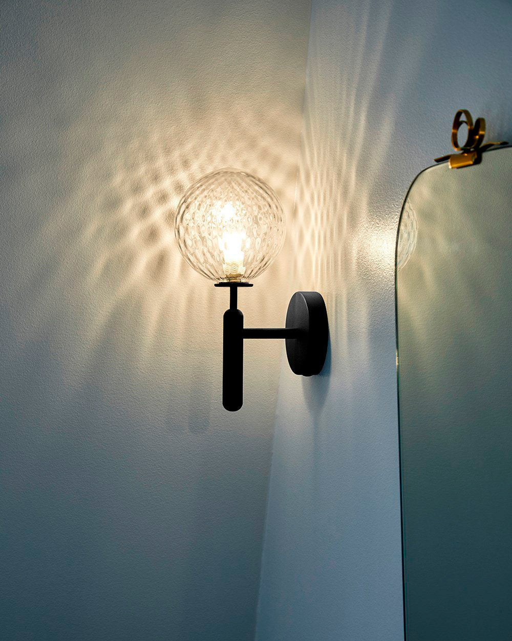 nordica-plug-in-wall-lamp-anzaz--76