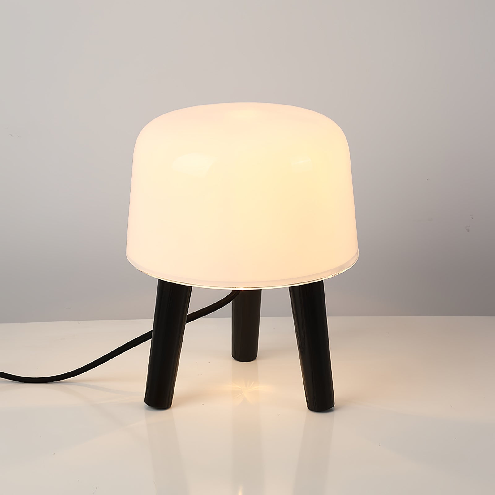 milk-table-lamp-anzaz--50