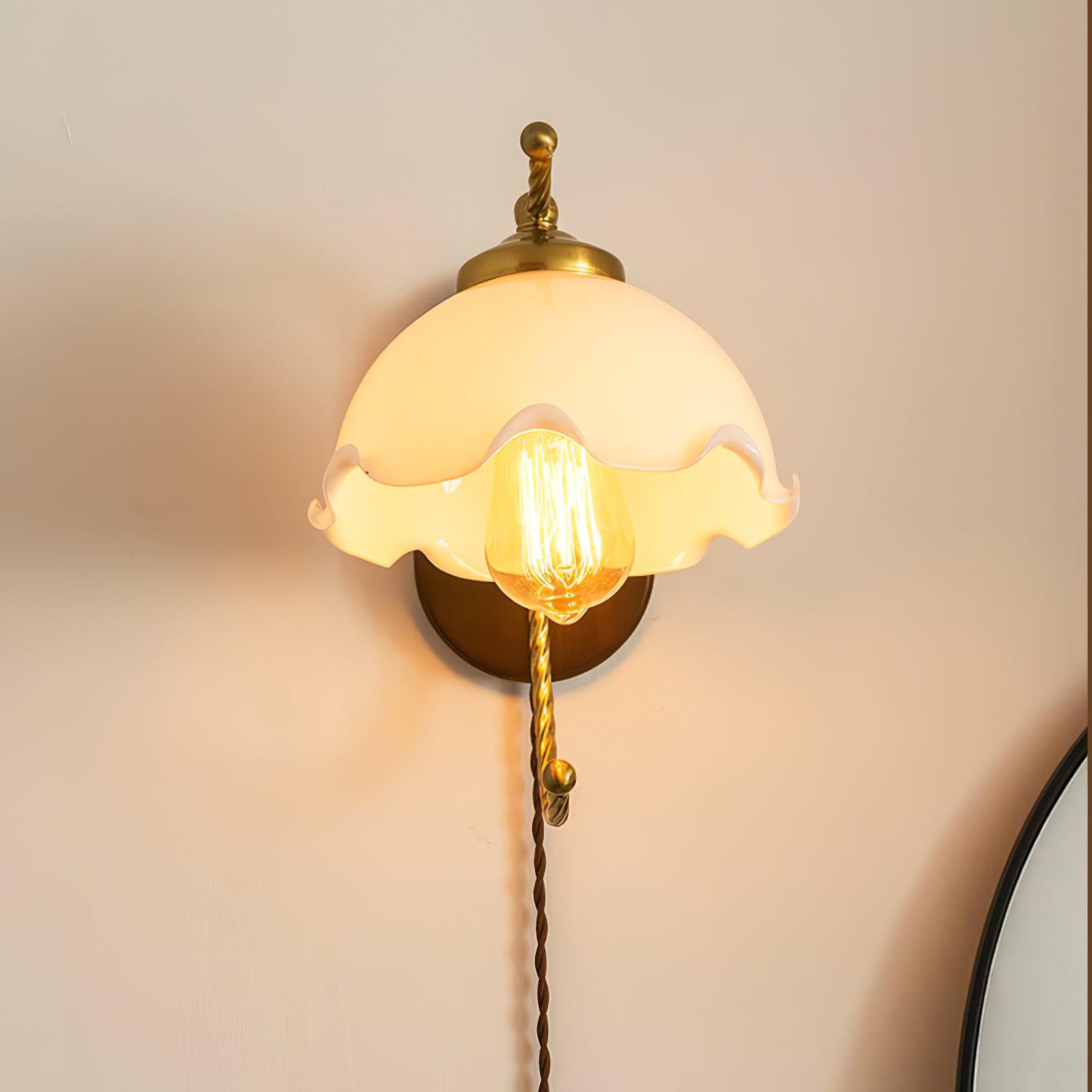 milky-flower-wall-light-anzaz-Wooden+White-4