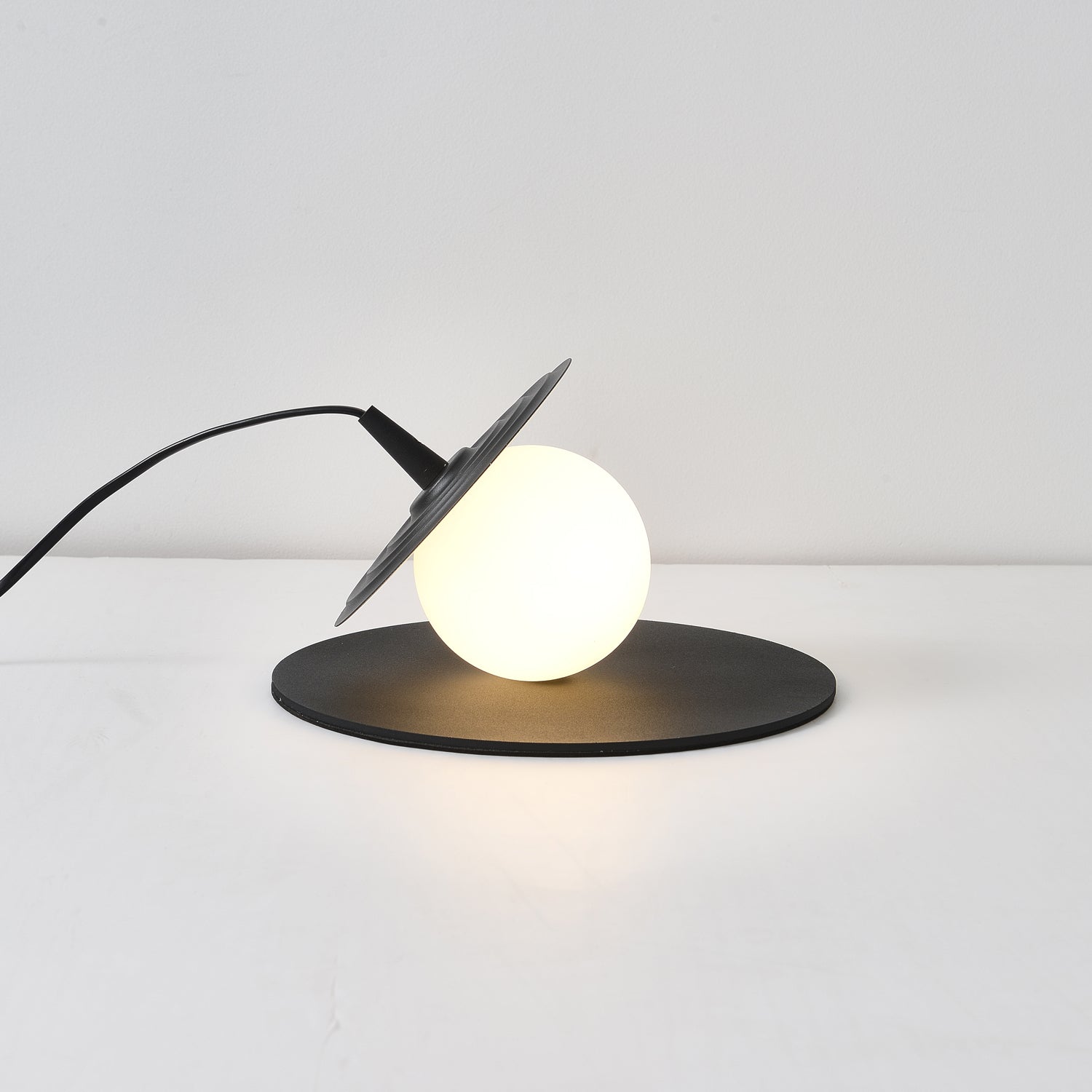 miller-record-table-lamp-anzaz--40
