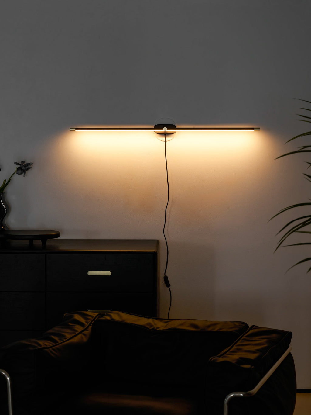 minimalist-linear-plug-in-wall-lamp-anzaz-Gold & Warm Light-34
