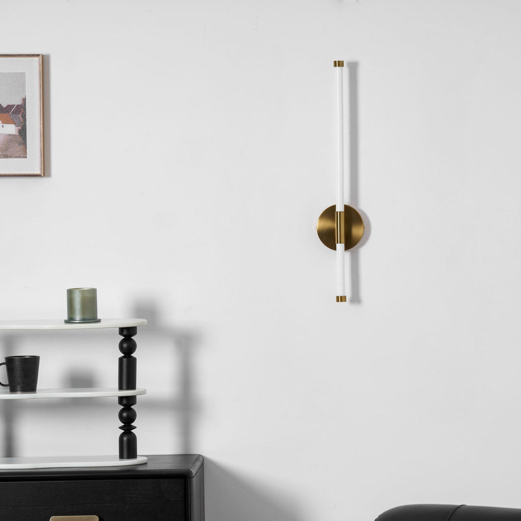 minimalist-vertical-wall-sconce-anzaz--48