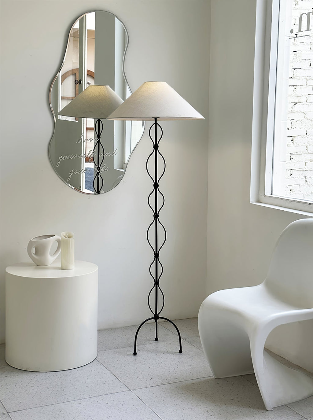 minimalist-iron-twist-floor-lamp-anzaz--9