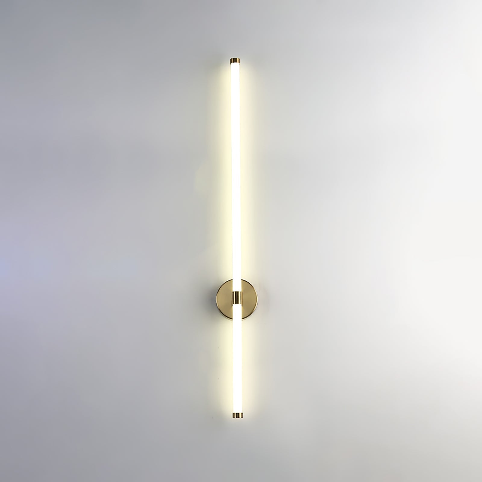 minimalist-vertical-wall-sconce-anzaz--25