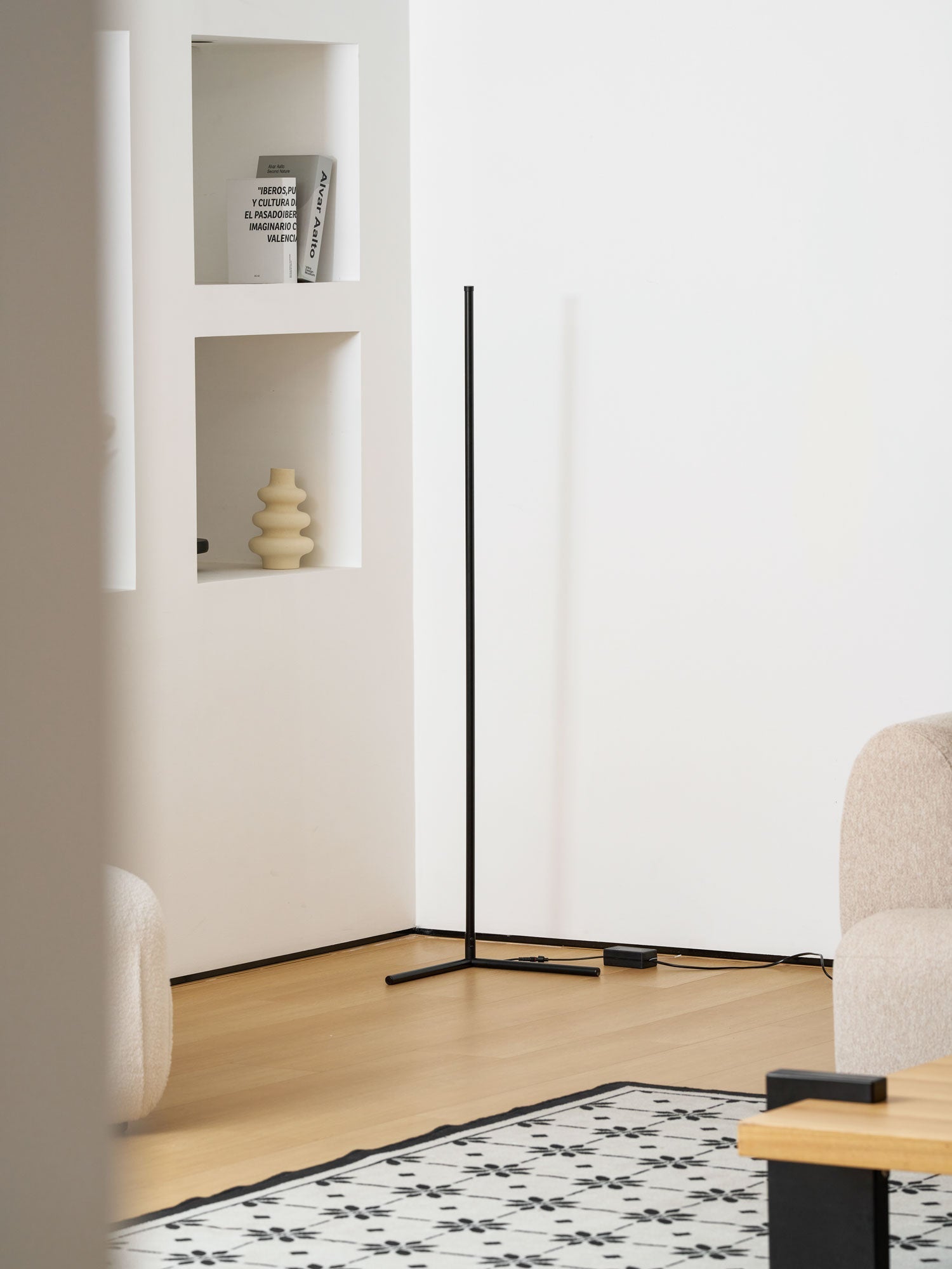 minimalist-led-floor-lamp-anzaz--20