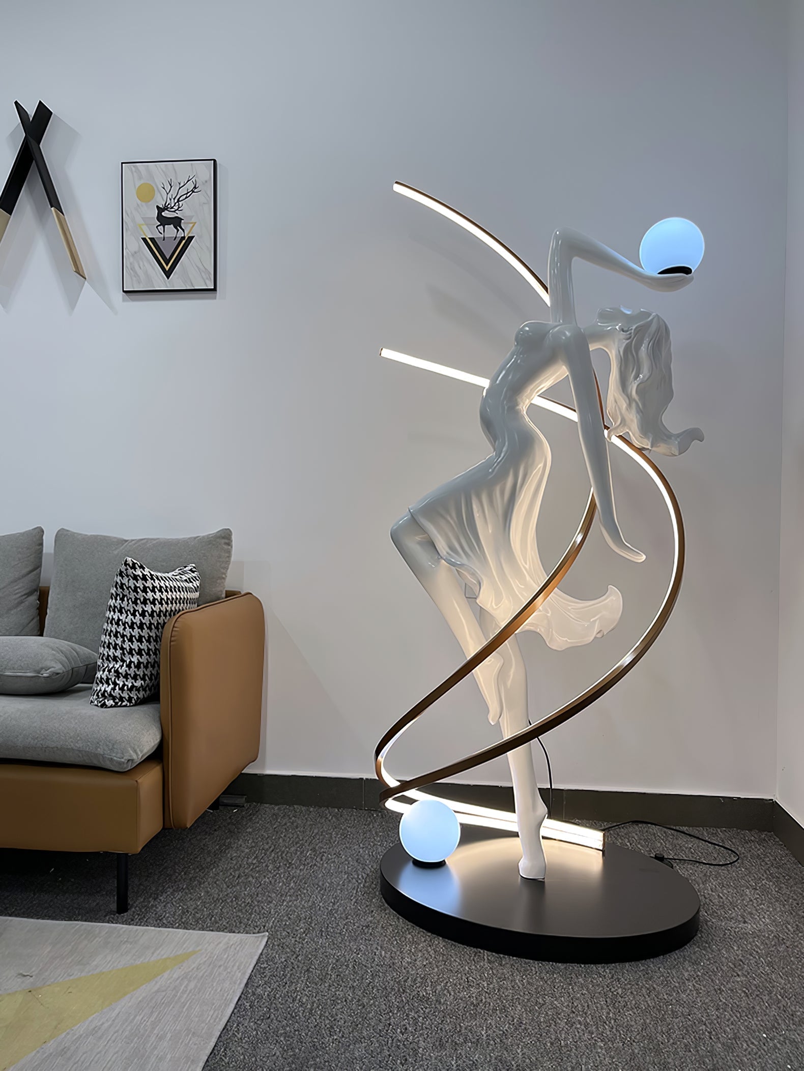 misha-goddess-statue-floor-lamp-anzaz--25