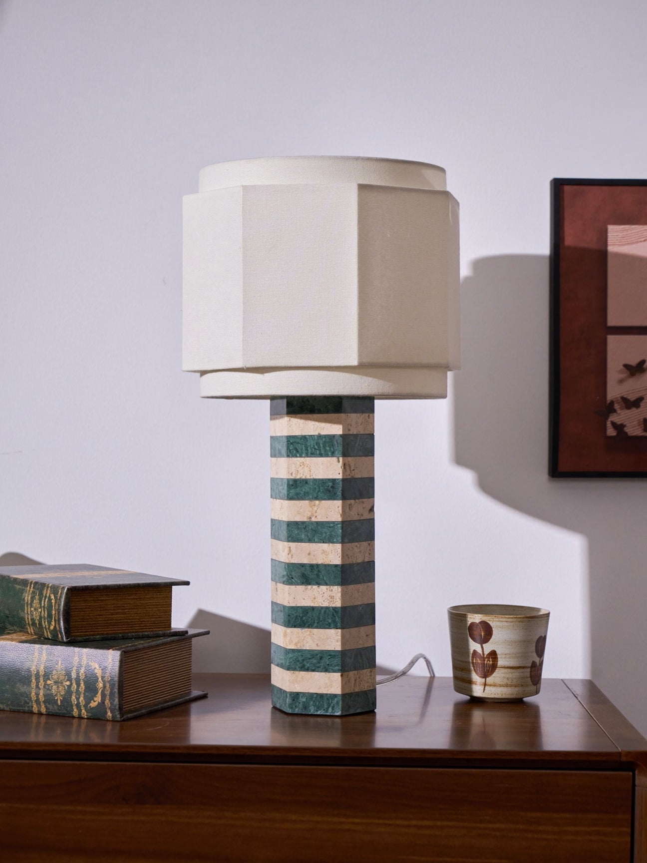 modari-striped-stone-table-lamp-anzaz--9