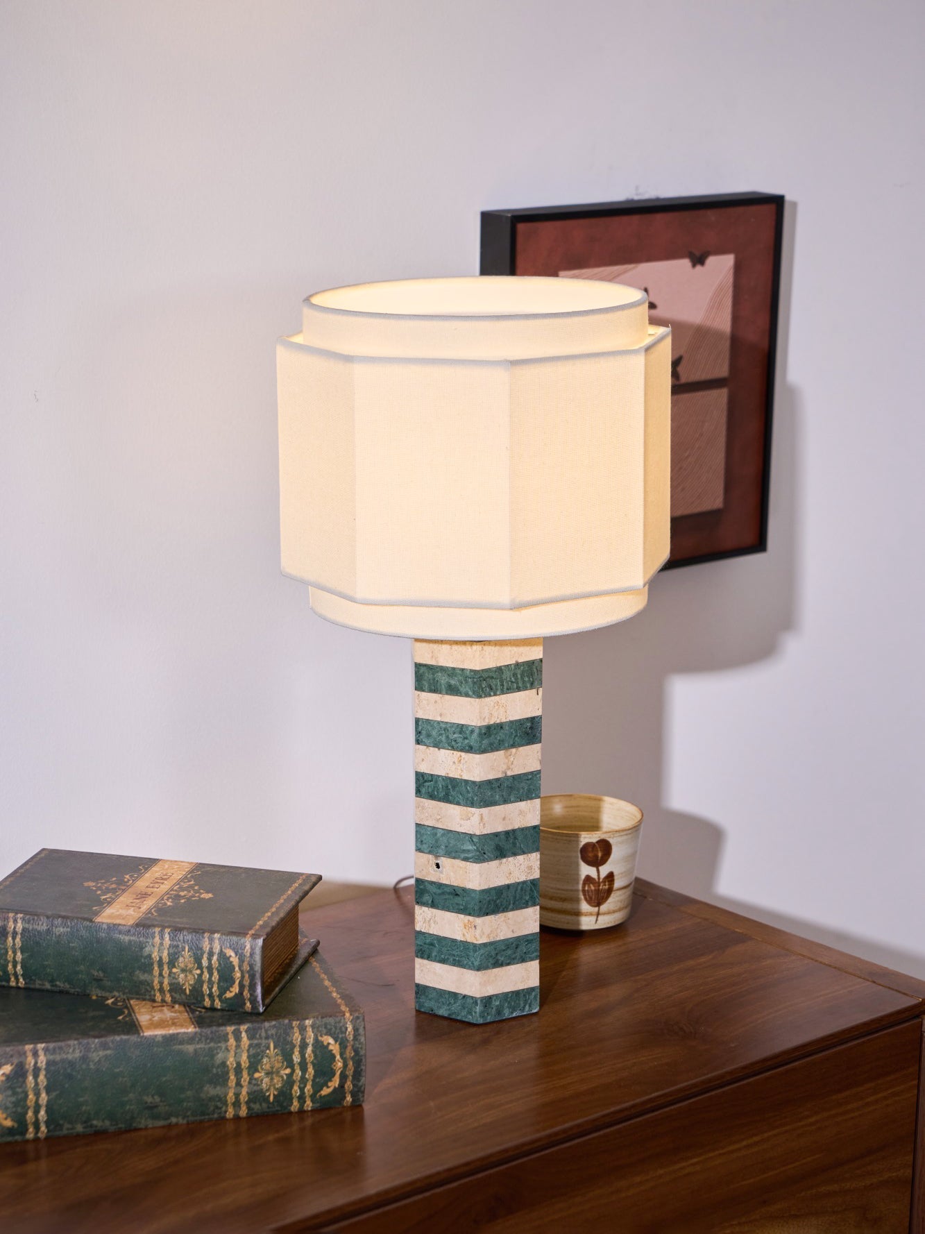 modari-striped-stone-table-lamp-anzaz-Green & White-4