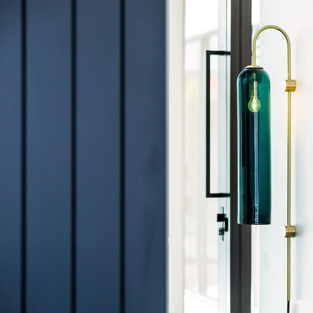 modern-glass-plug-in-wall-lamp-anzaz-Clear-33