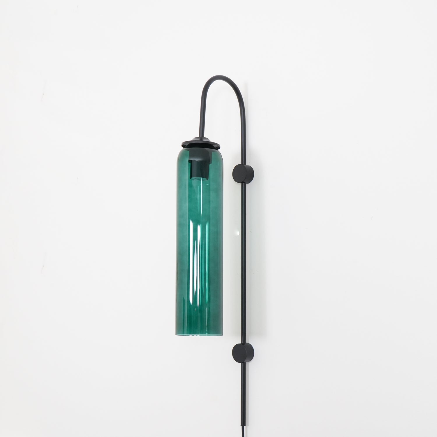 modern-glass-plug-in-wall-lamp-anzaz--72