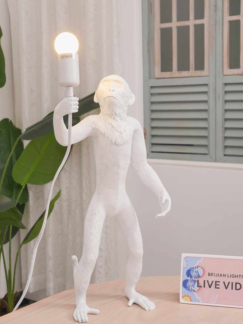 monkey-table-lamp-anzaz-Black-8