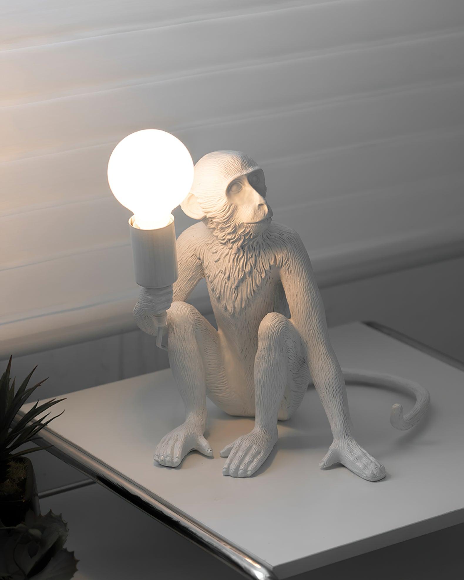 monkey-table-lamp-anzaz-Black-5