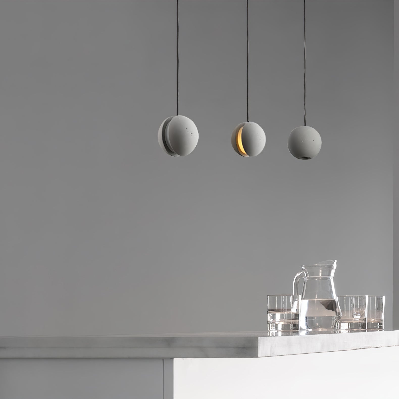 moon-concrete-pendant-lamp-anzaz--10