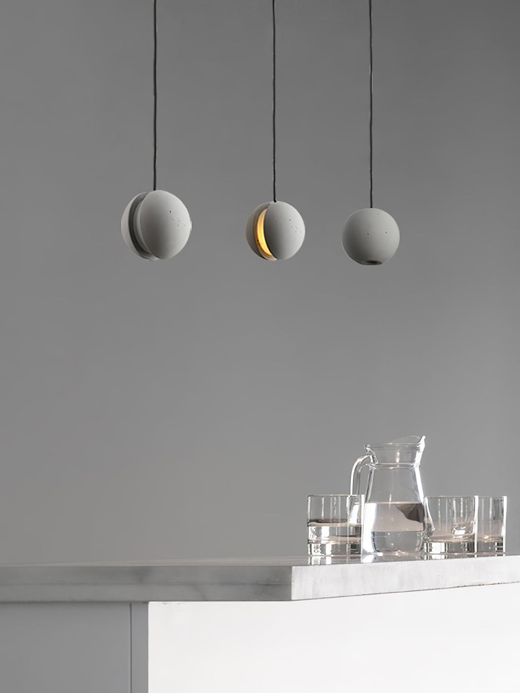 moon-concrete-pendant-lamp-anzaz--85