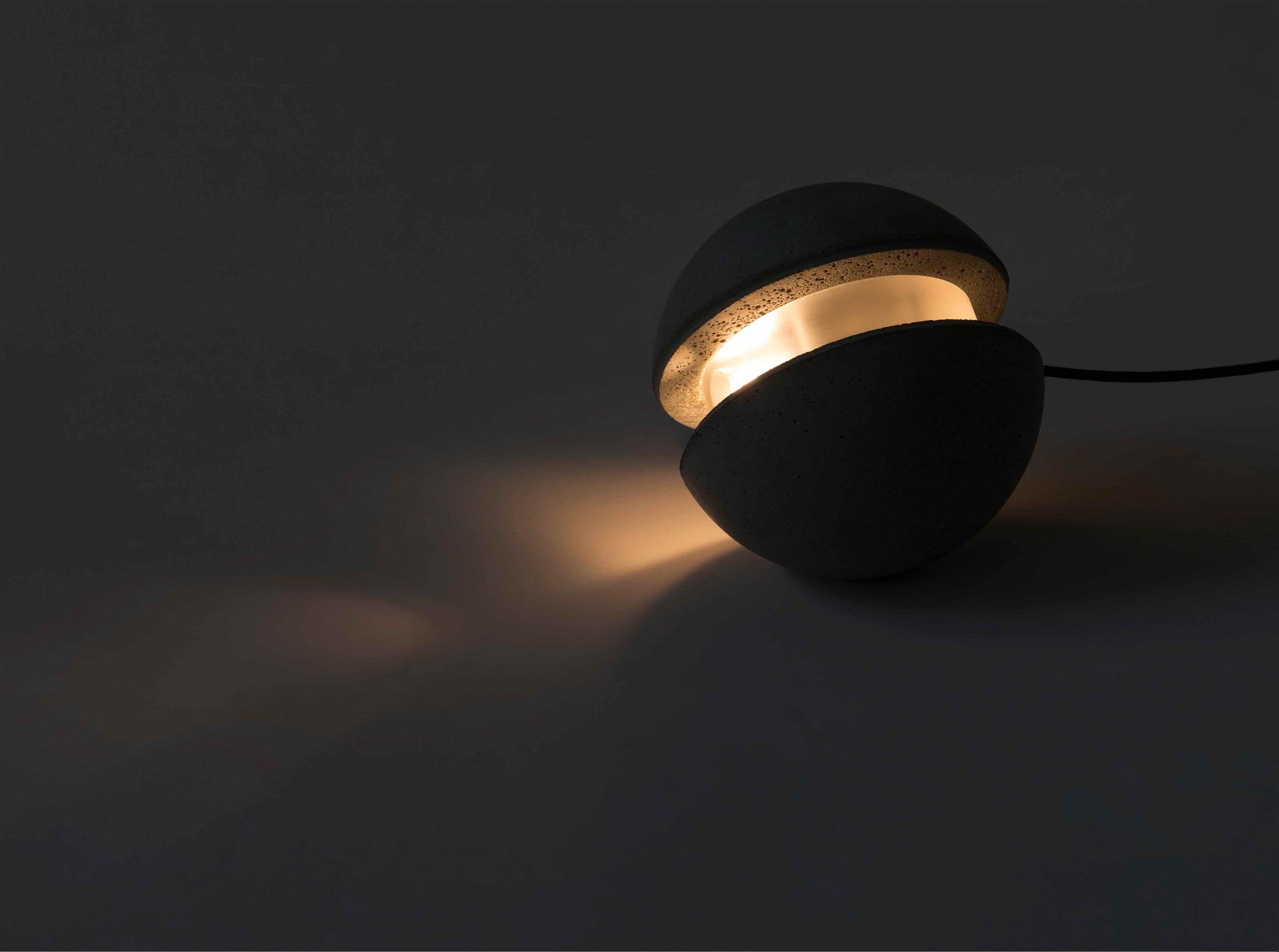 moon-concrete-pendant-lamp-anzaz--41