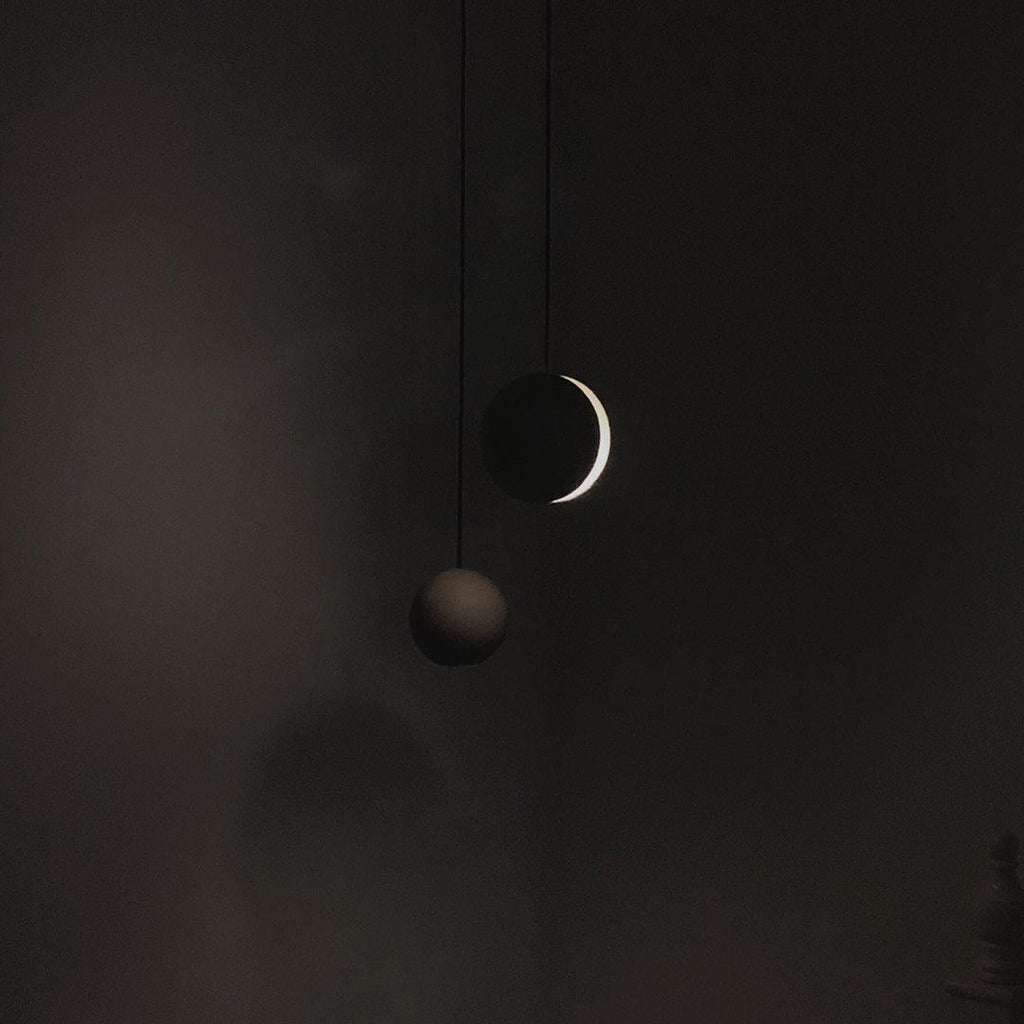 moon-concrete-pendant-lamp-anzaz--17