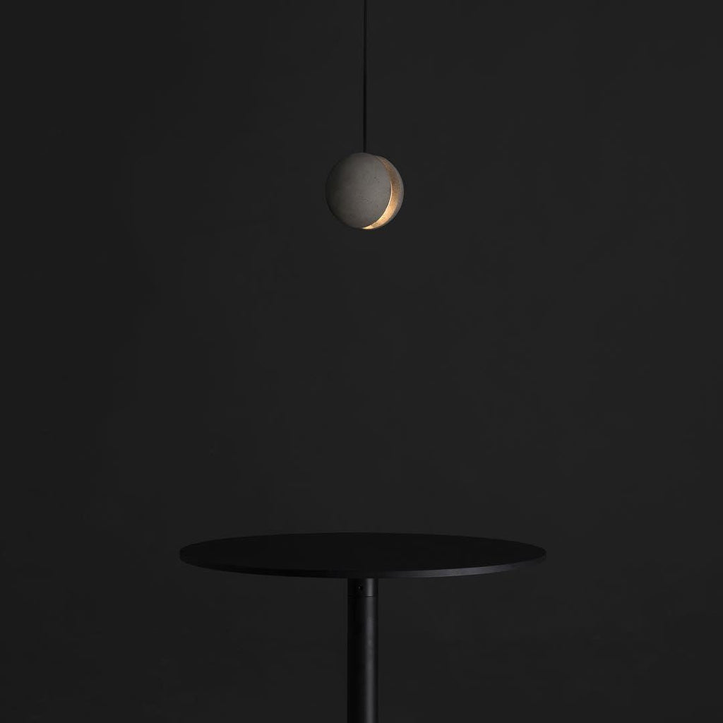 moon-concrete-pendant-lamp-anzaz--16