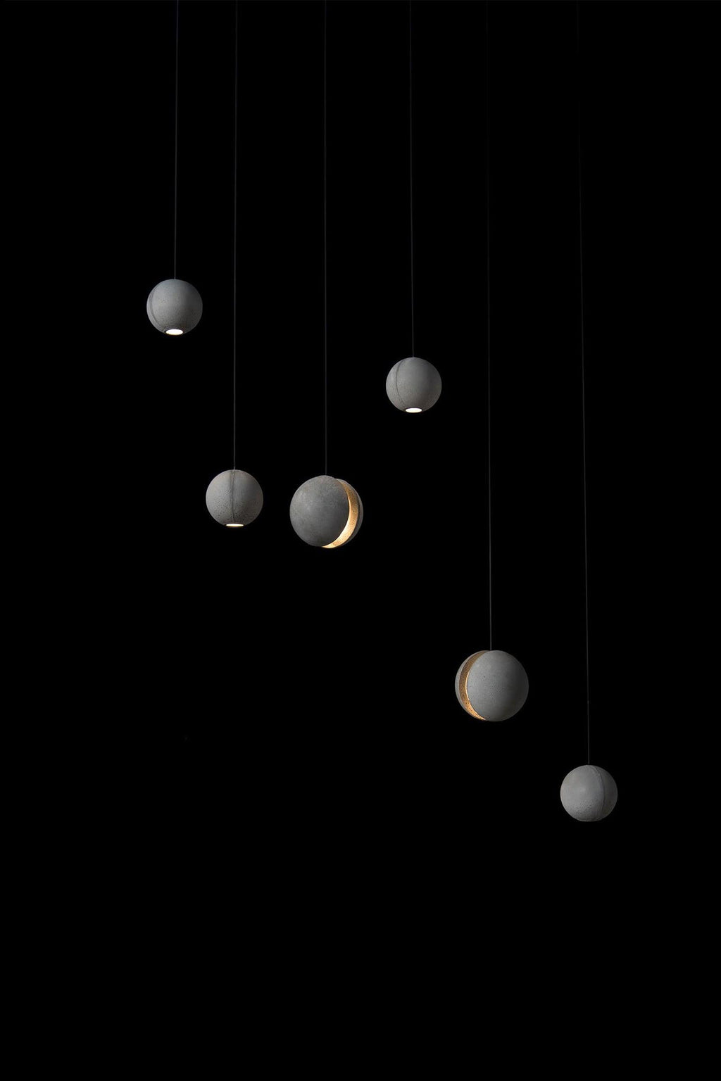 moon-concrete-pendant-lamp-anzaz--33