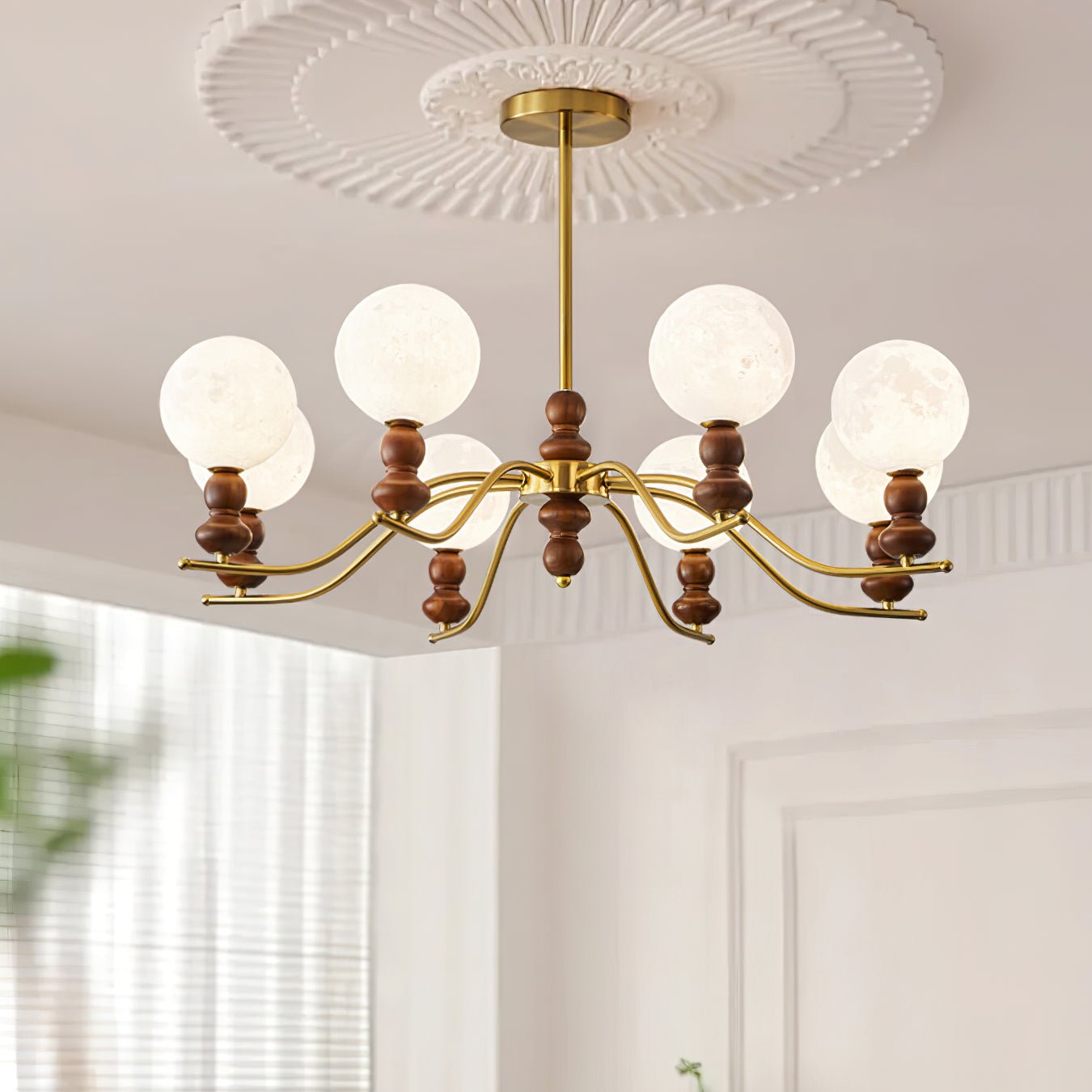 moonlit-globe-chandelier-anzaz-Walnut Color & Gold-2