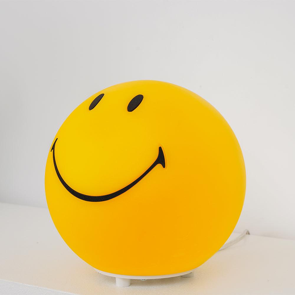 smiling-table-lamp-anzaz--34